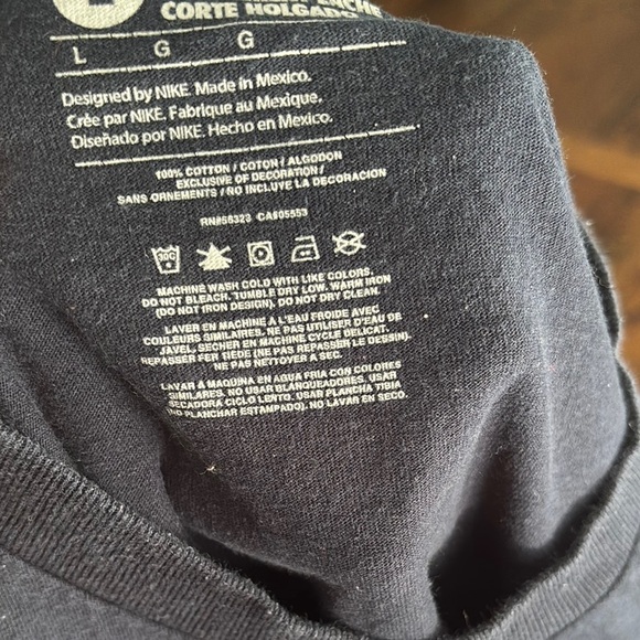 Nike Black Tee with Red Text Design - Picture 4 of 4